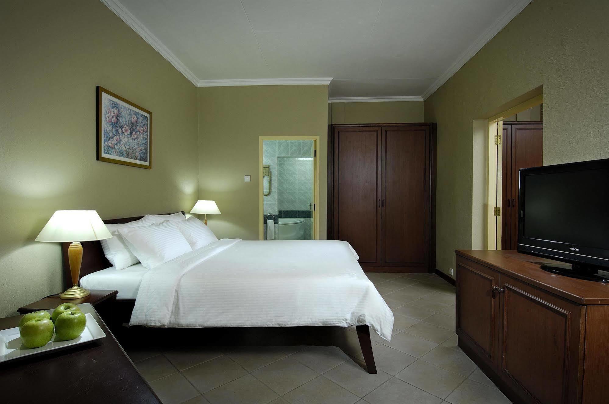 Berjaya Beau Vallon Bay Resort & Casino Екстериор снимка